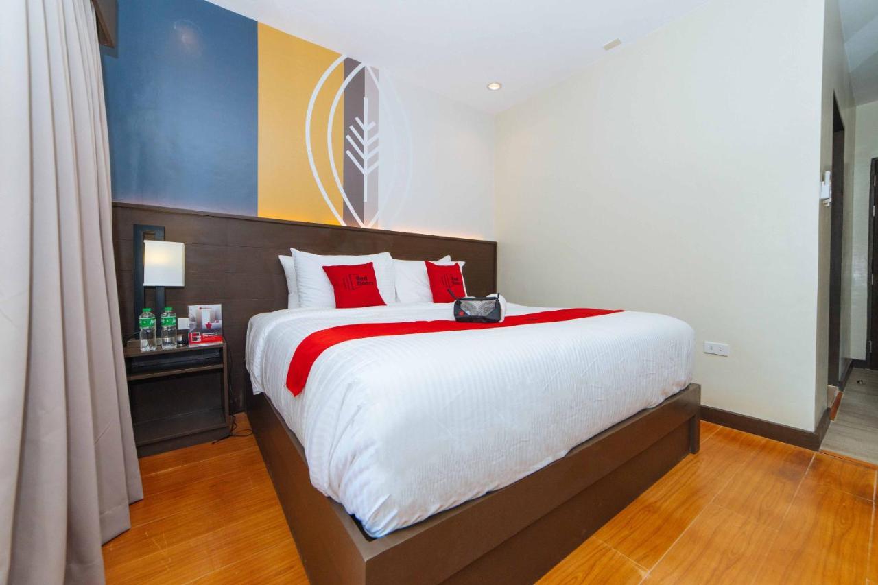 فندق Reddoorz Premium @ Sta Rosa Tagaytay Road Silang المظهر الخارجي الصورة