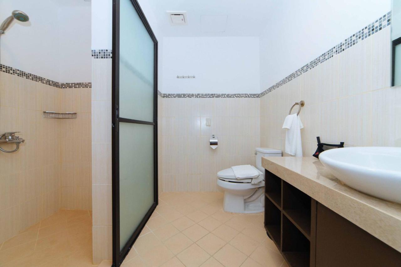 فندق Reddoorz Premium @ Sta Rosa Tagaytay Road Silang المظهر الخارجي الصورة