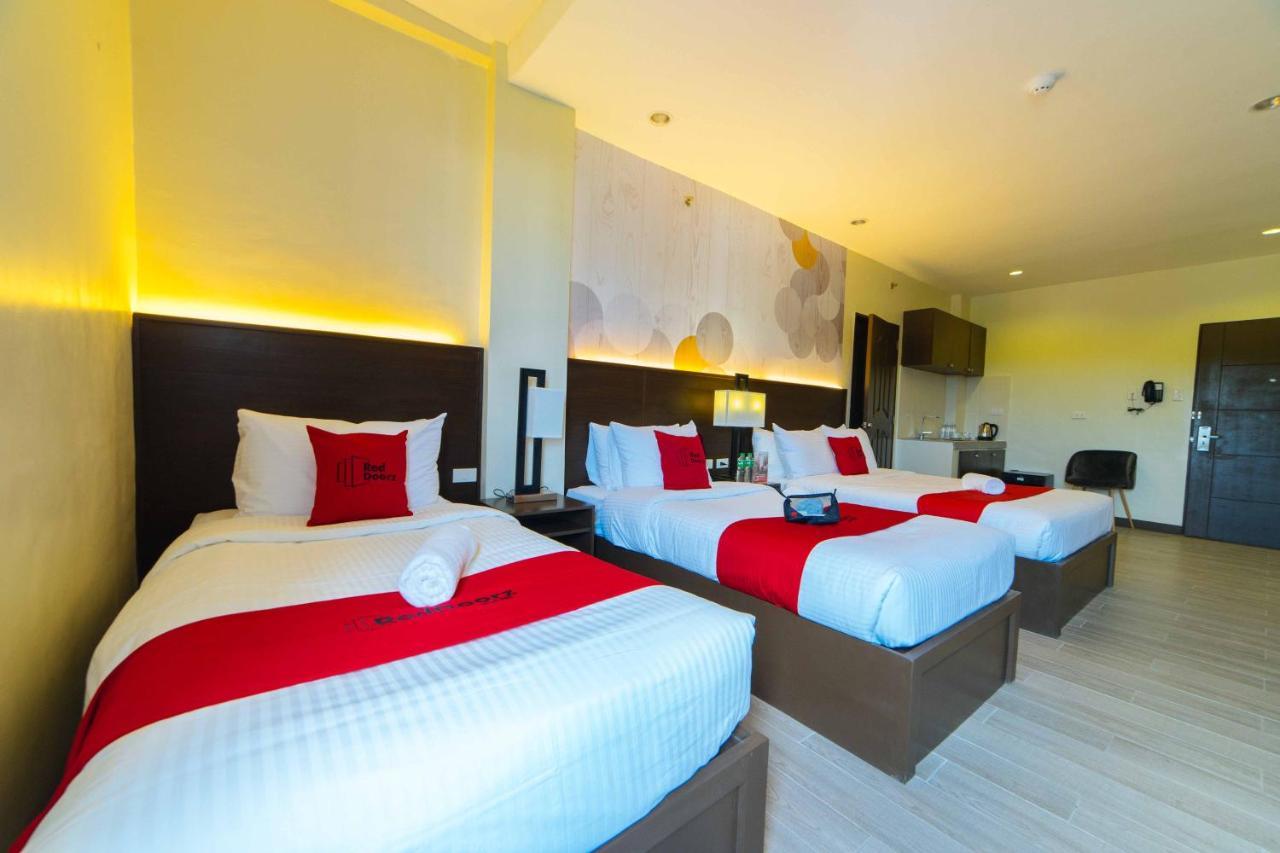 فندق Reddoorz Premium @ Sta Rosa Tagaytay Road Silang المظهر الخارجي الصورة