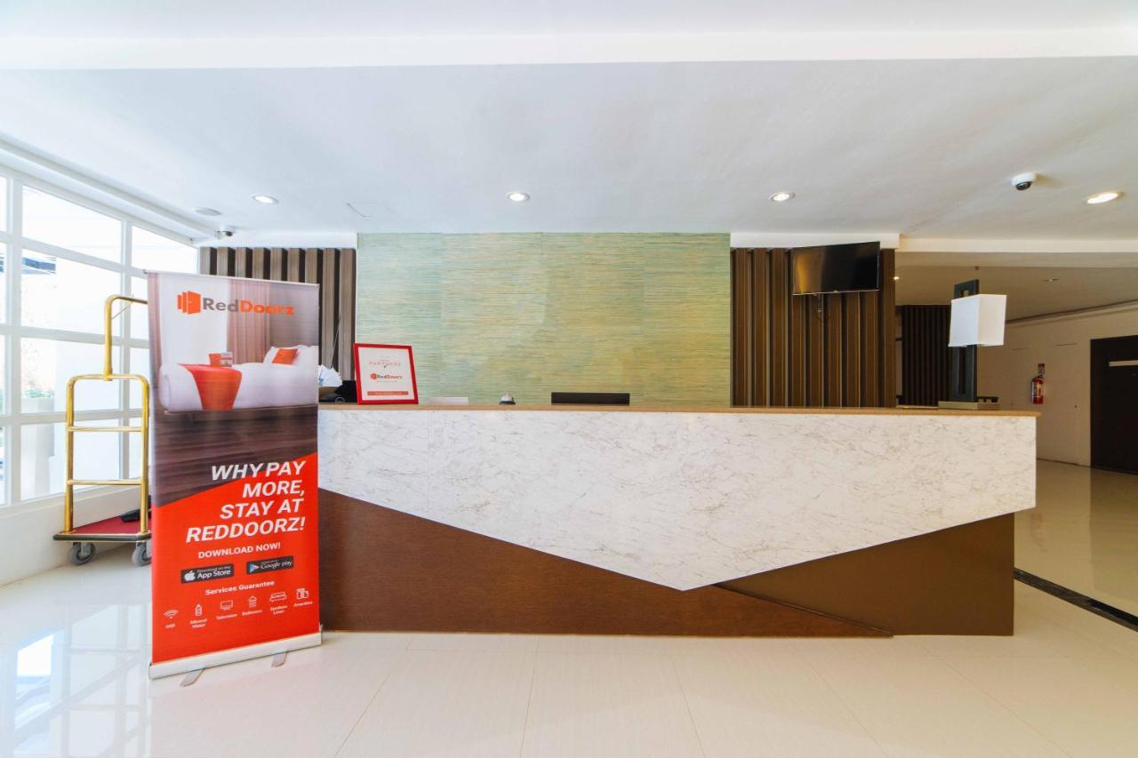 فندق Reddoorz Premium @ Sta Rosa Tagaytay Road Silang المظهر الخارجي الصورة