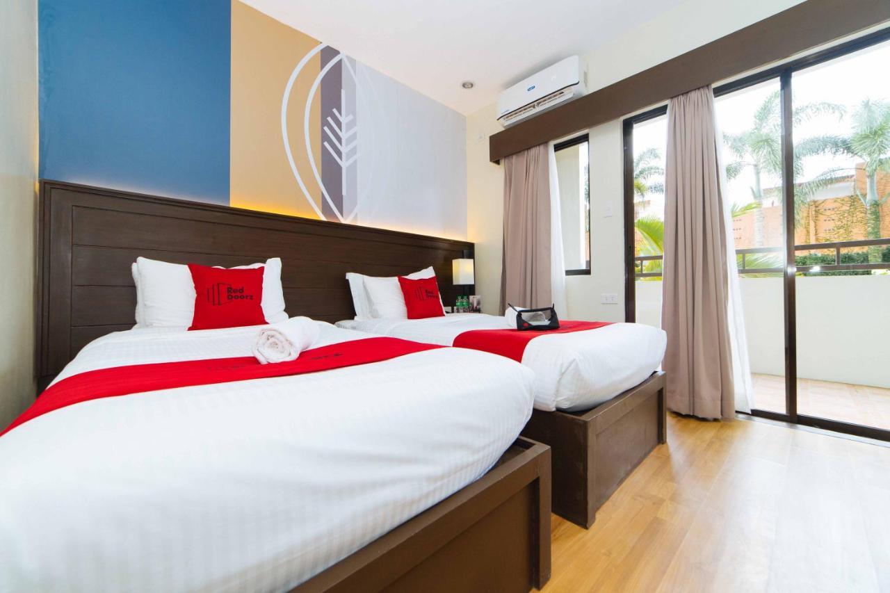 فندق Reddoorz Premium @ Sta Rosa Tagaytay Road Silang المظهر الخارجي الصورة