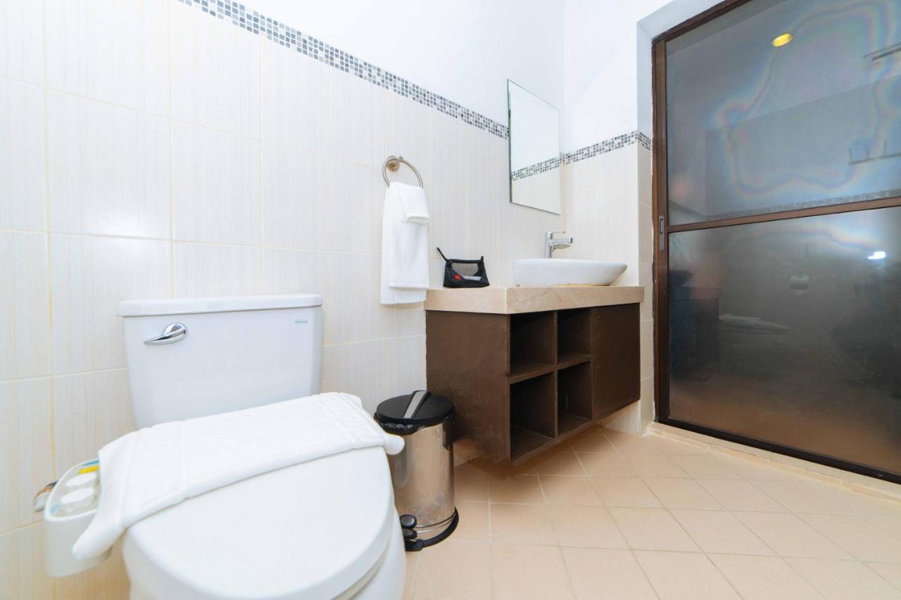 فندق Reddoorz Premium @ Sta Rosa Tagaytay Road Silang المظهر الخارجي الصورة