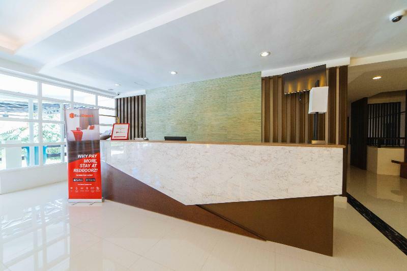 فندق Reddoorz Premium @ Sta Rosa Tagaytay Road Silang المظهر الخارجي الصورة