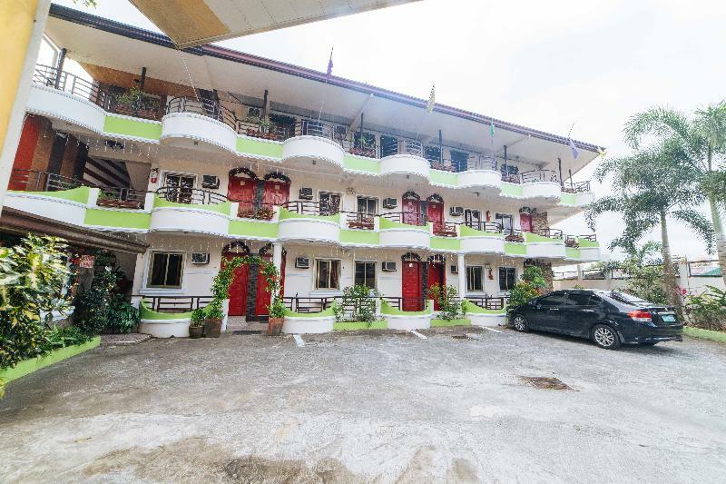 فندق Reddoorz Premium @ Sta Rosa Tagaytay Road Silang المظهر الخارجي الصورة